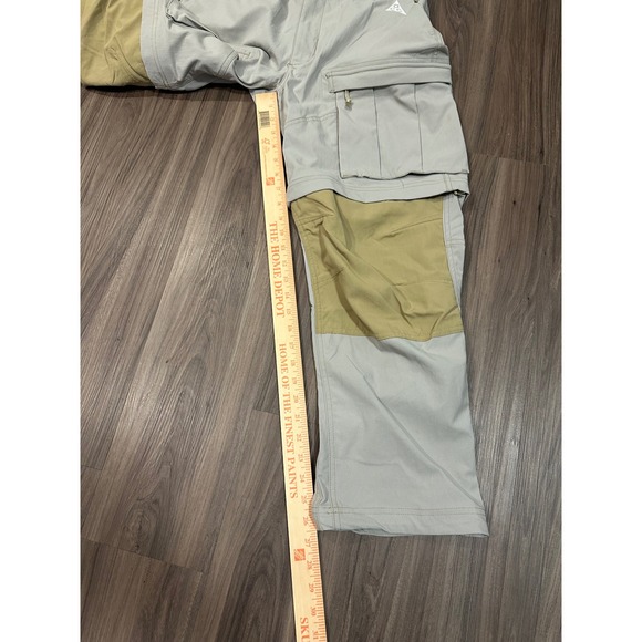 Nike ACG Smith‎ Summit Convertible Cargo Pants Beige Mens Size S - Picture 13 of 16